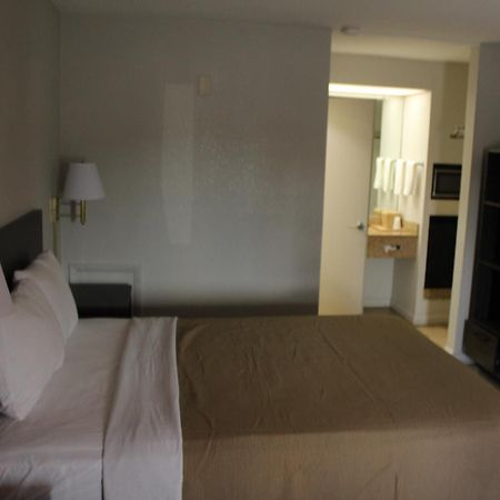 Vip Inn And Suites Huntsville Esterno foto