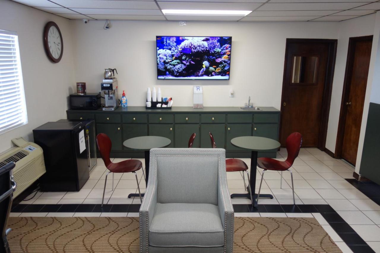 Vip Inn And Suites Huntsville Esterno foto